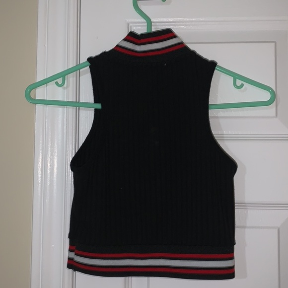 Zip mock neck crop top - Picture 2 of 2